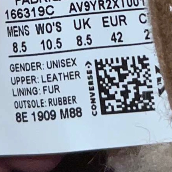 Unisex Shearling-Lined Suede Color-Split Chuck 70 Hi - Picture 15 of 15